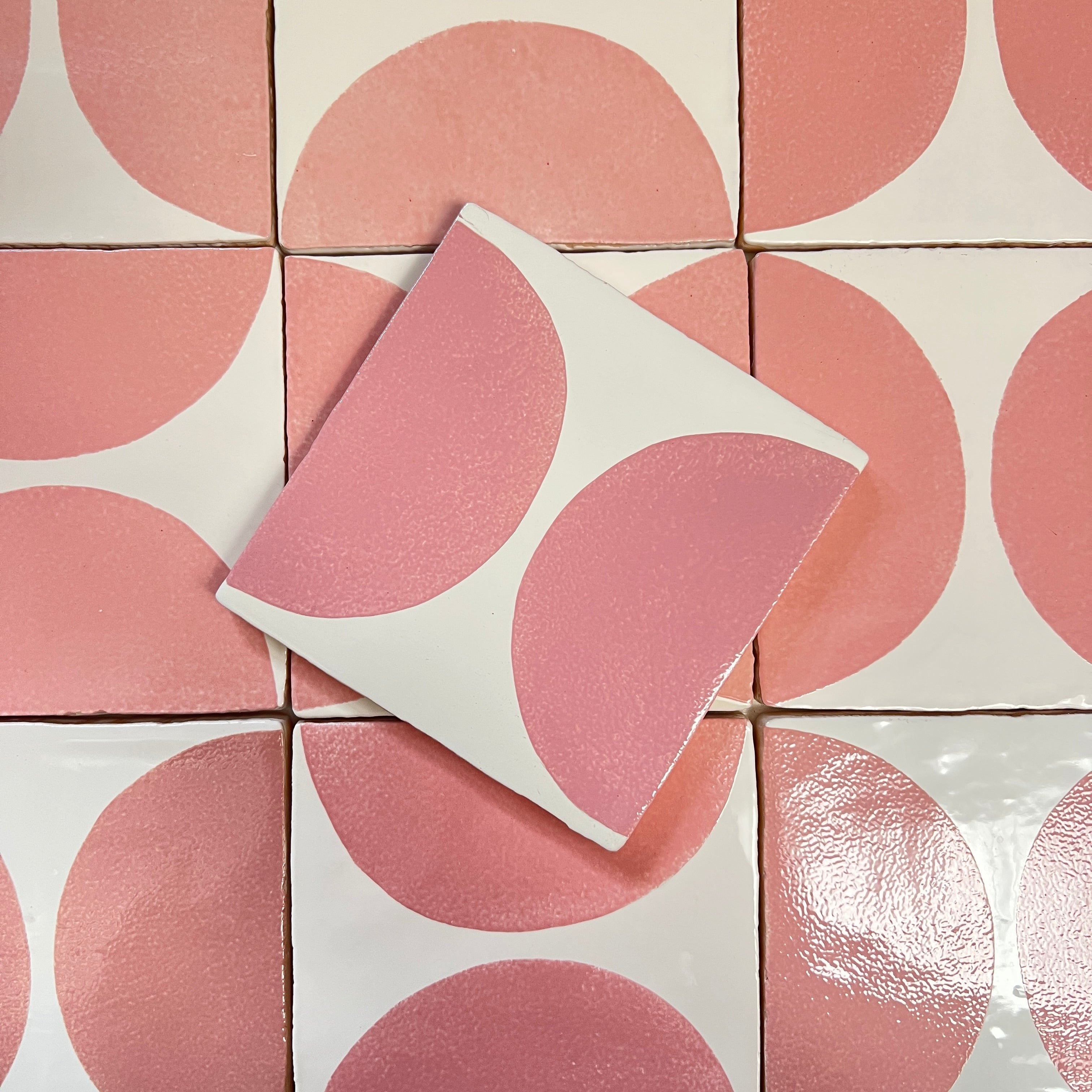 Seconds - Arc Peach / Rose Colour Blend on English