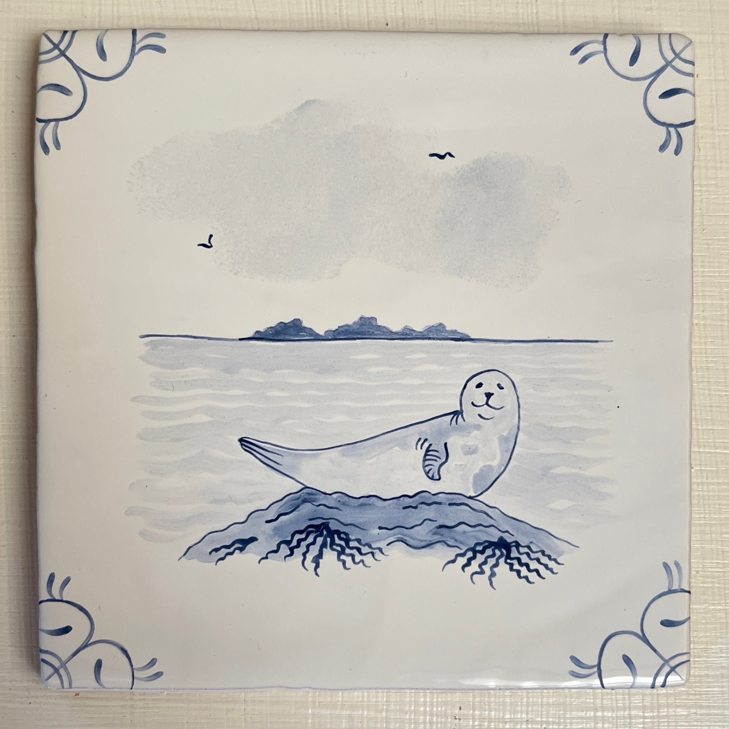 Seconds - Seal on Cornish (Traditional Corners)