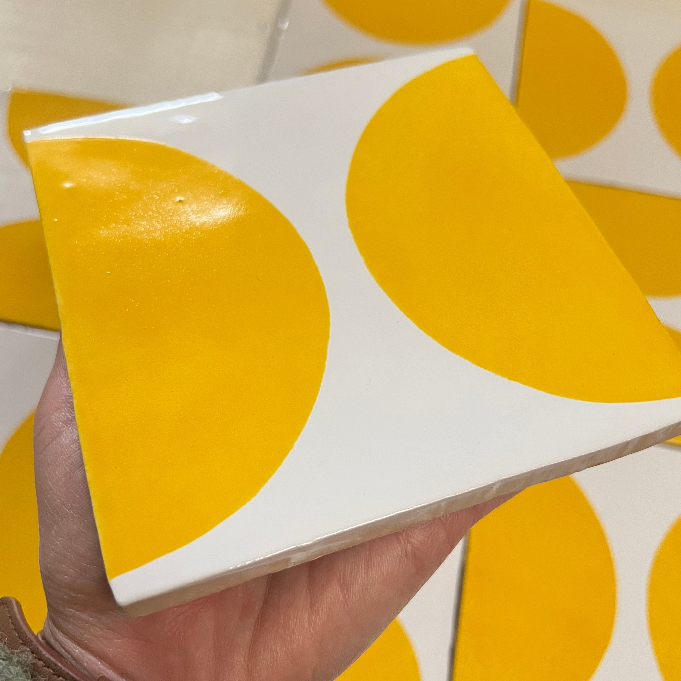 Seconds - Arc Lemon on Cornish