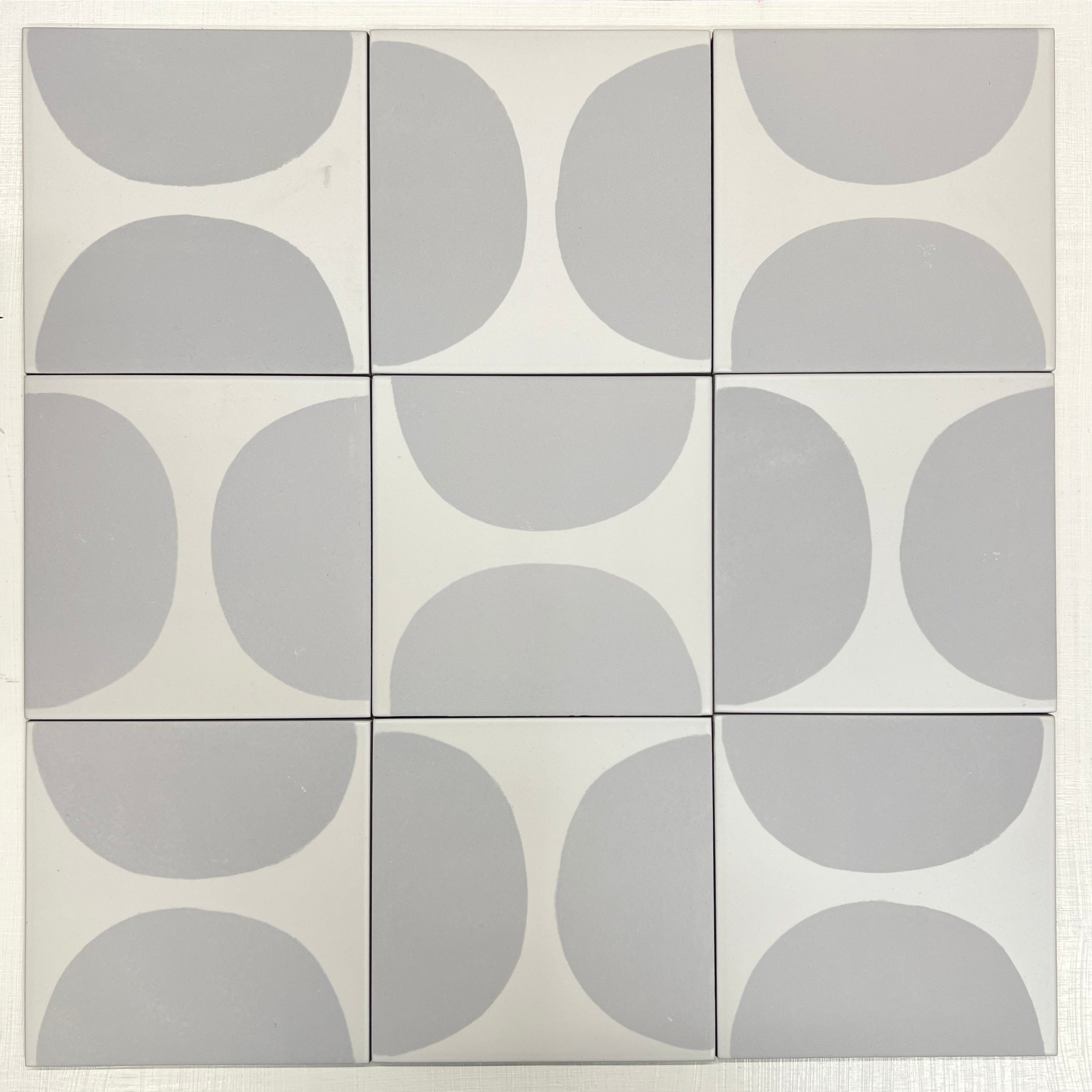 Seconds - Pebble Arc Floor (Matt Finish)