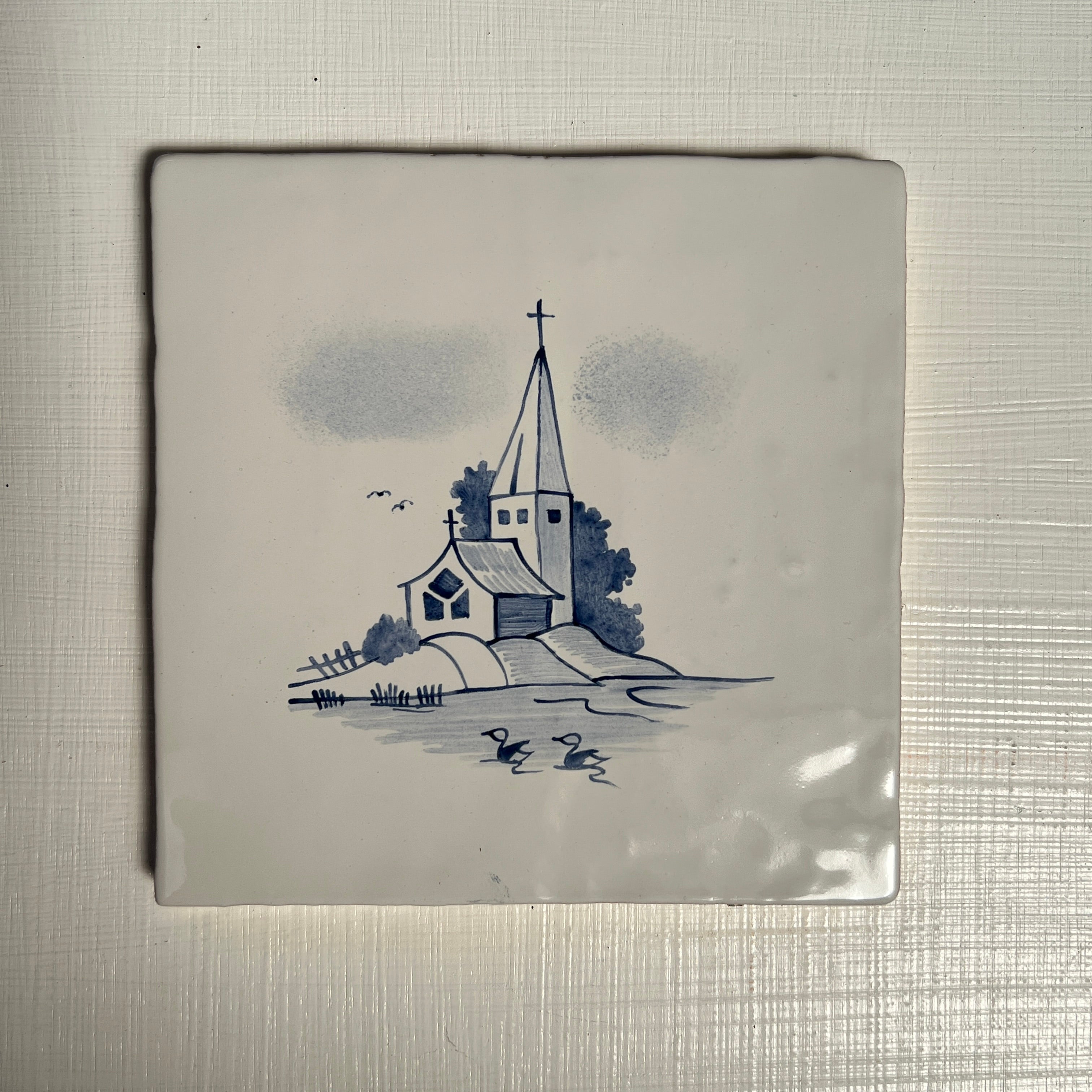 Seconds - English Delft Chapel on English (No Corners)