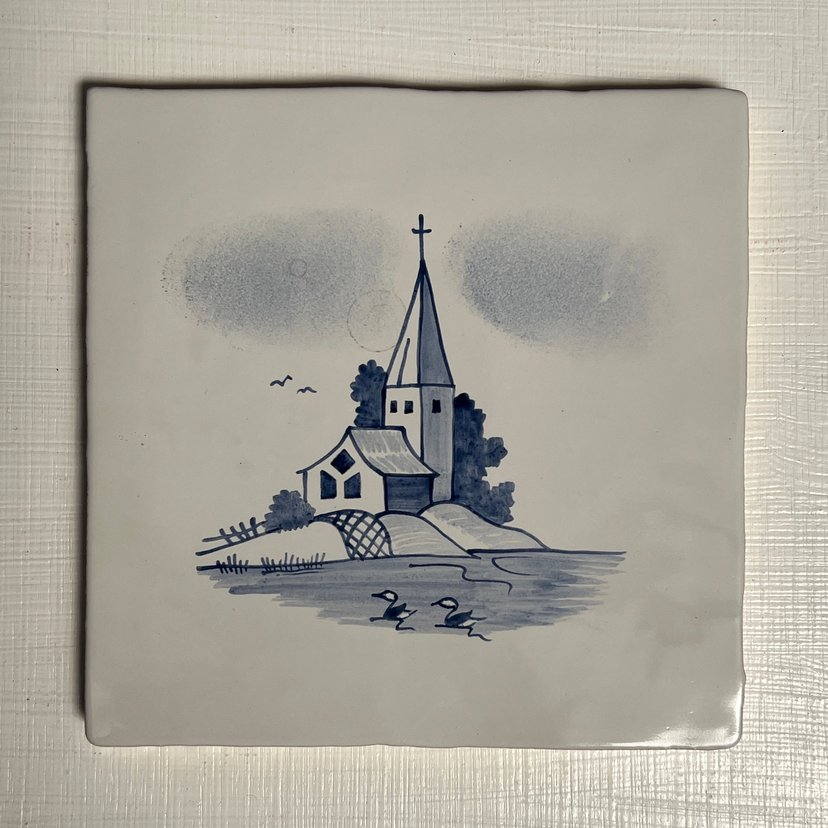Seconds - English Delft Chapel on English (No Corners)