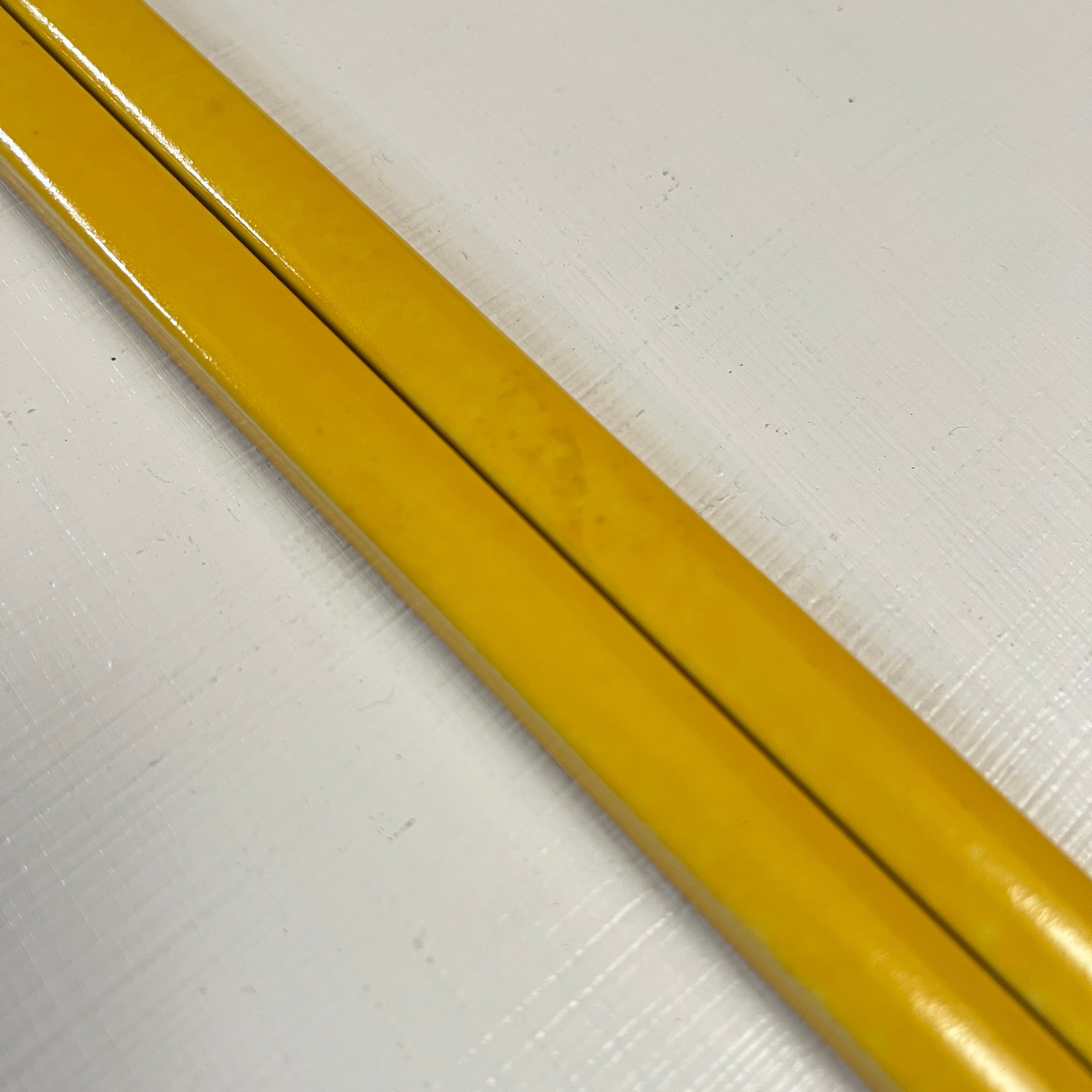 Seconds - Lemon Pencil Trim (Gloss)