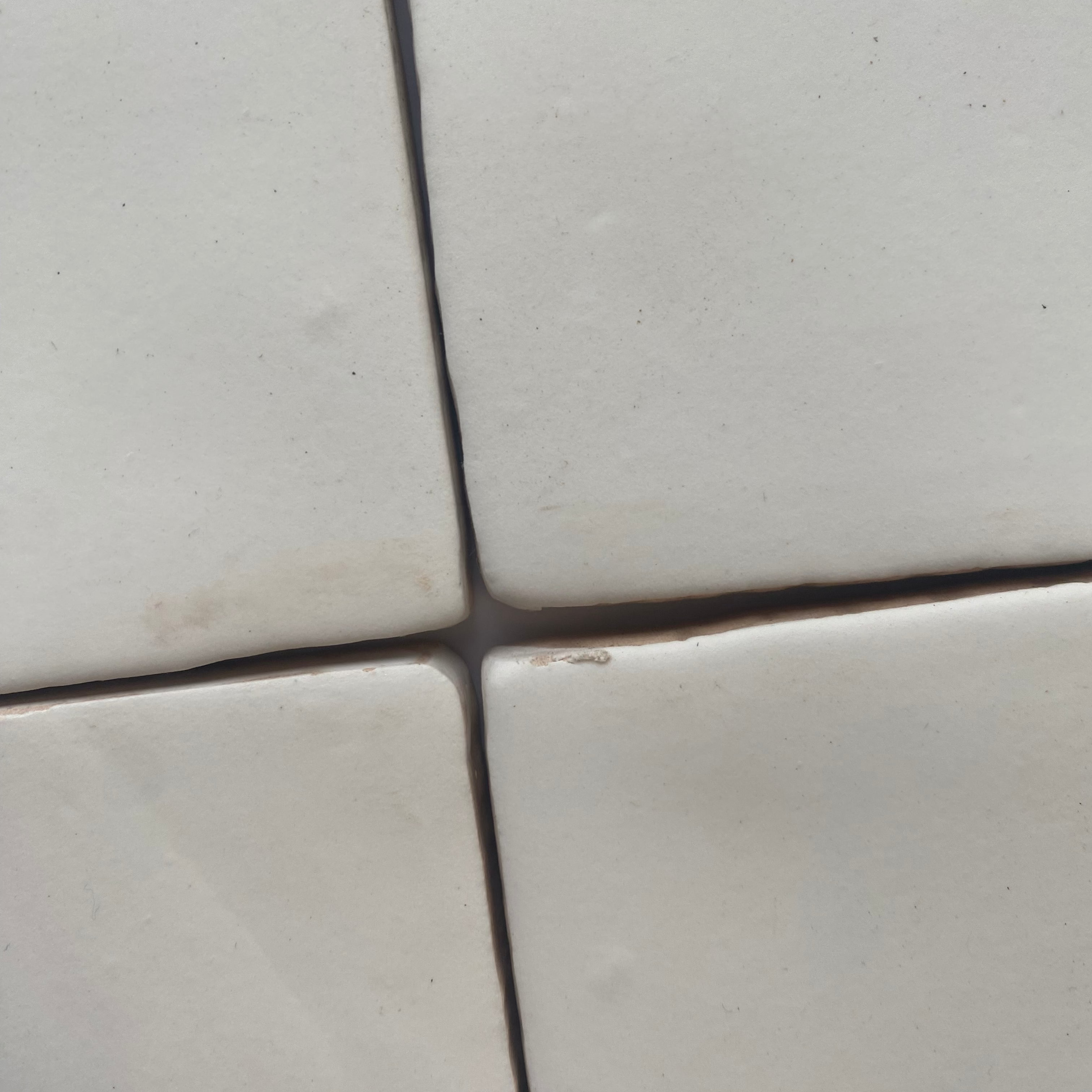 Seconds - Chalk White Plain Tiles