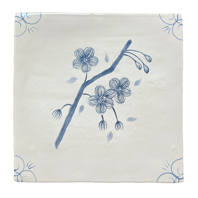 Traditional English Delft Blossom