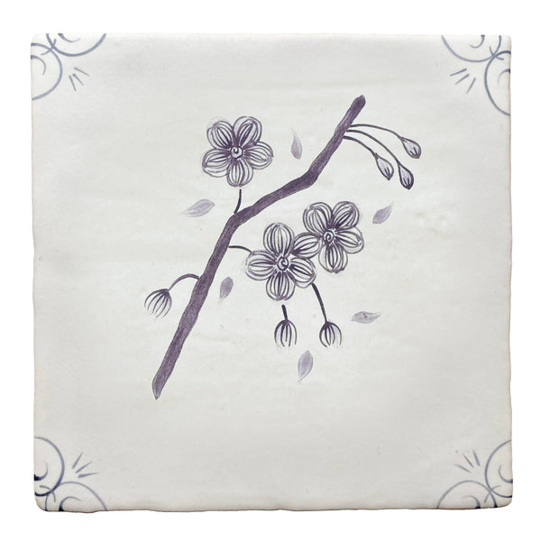 Traditional English Delft Blossom