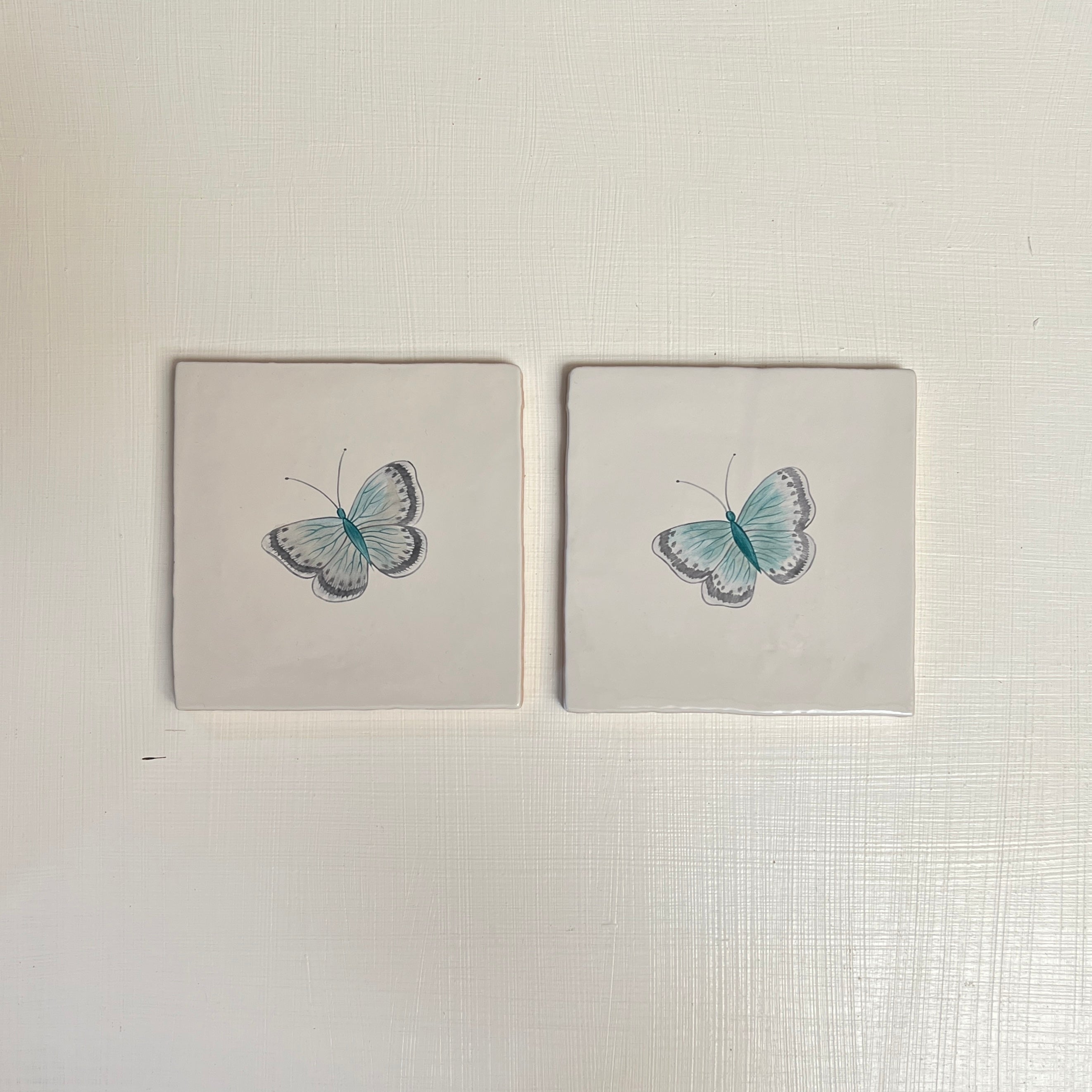 Seconds - Set of 2 Garden Insect Chalk Blue Butterfly on English (Left)