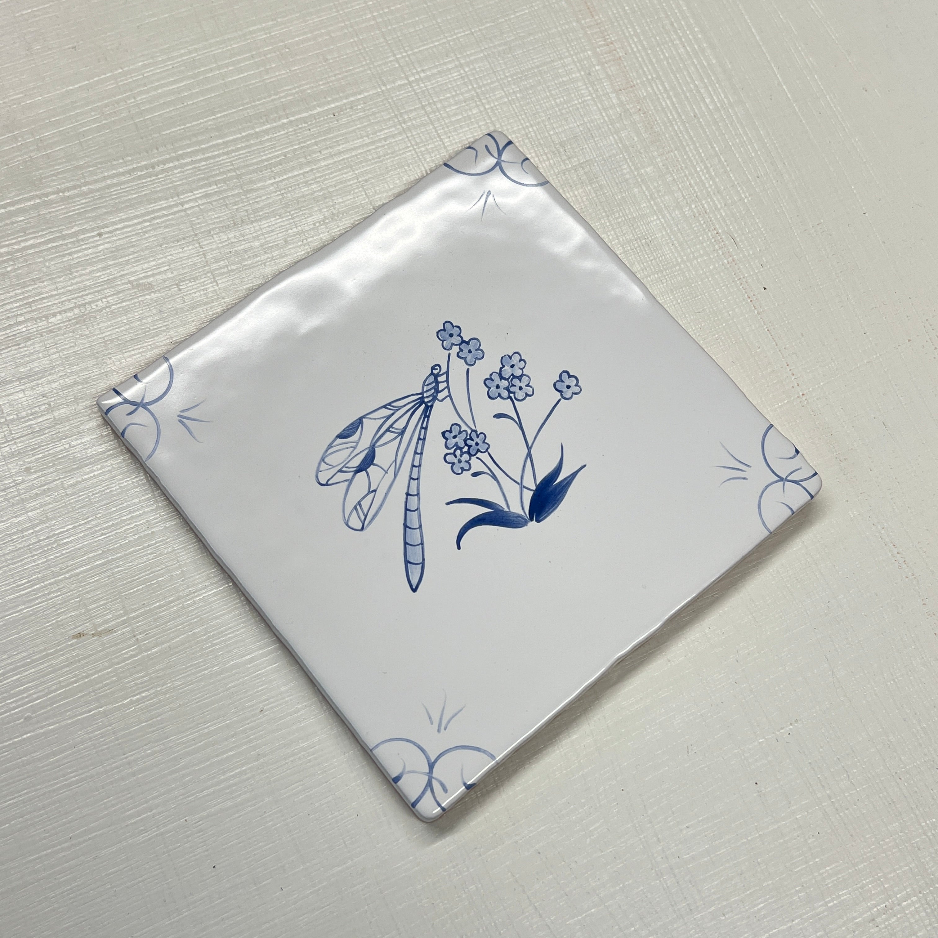 Seconds - English Delft Dragonfly on Cornish