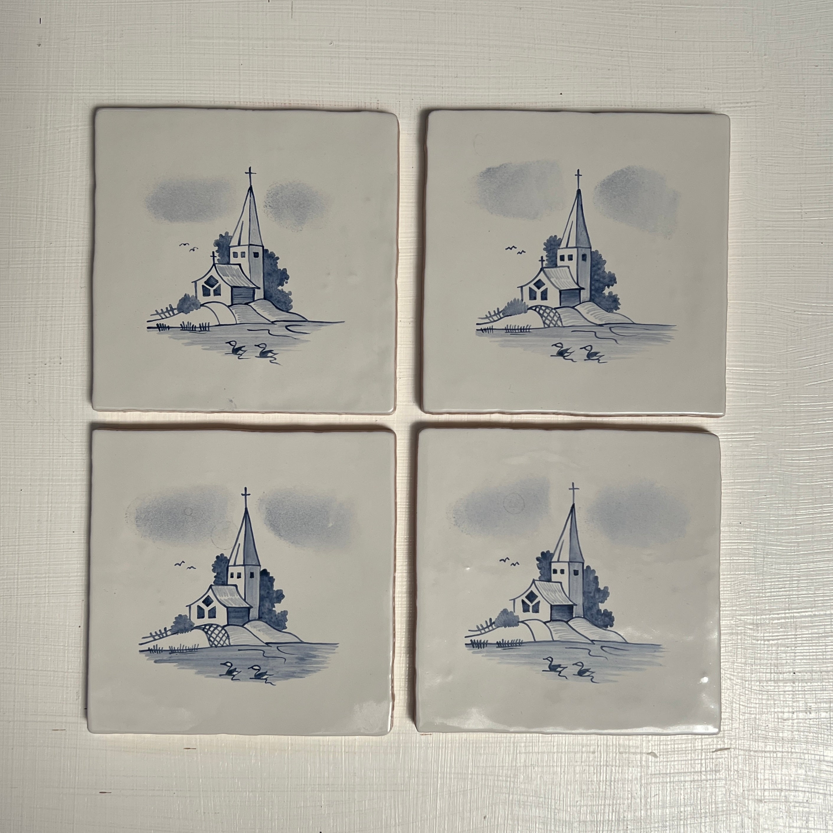 Seconds -  English Delft Chapel on English (No Corners)