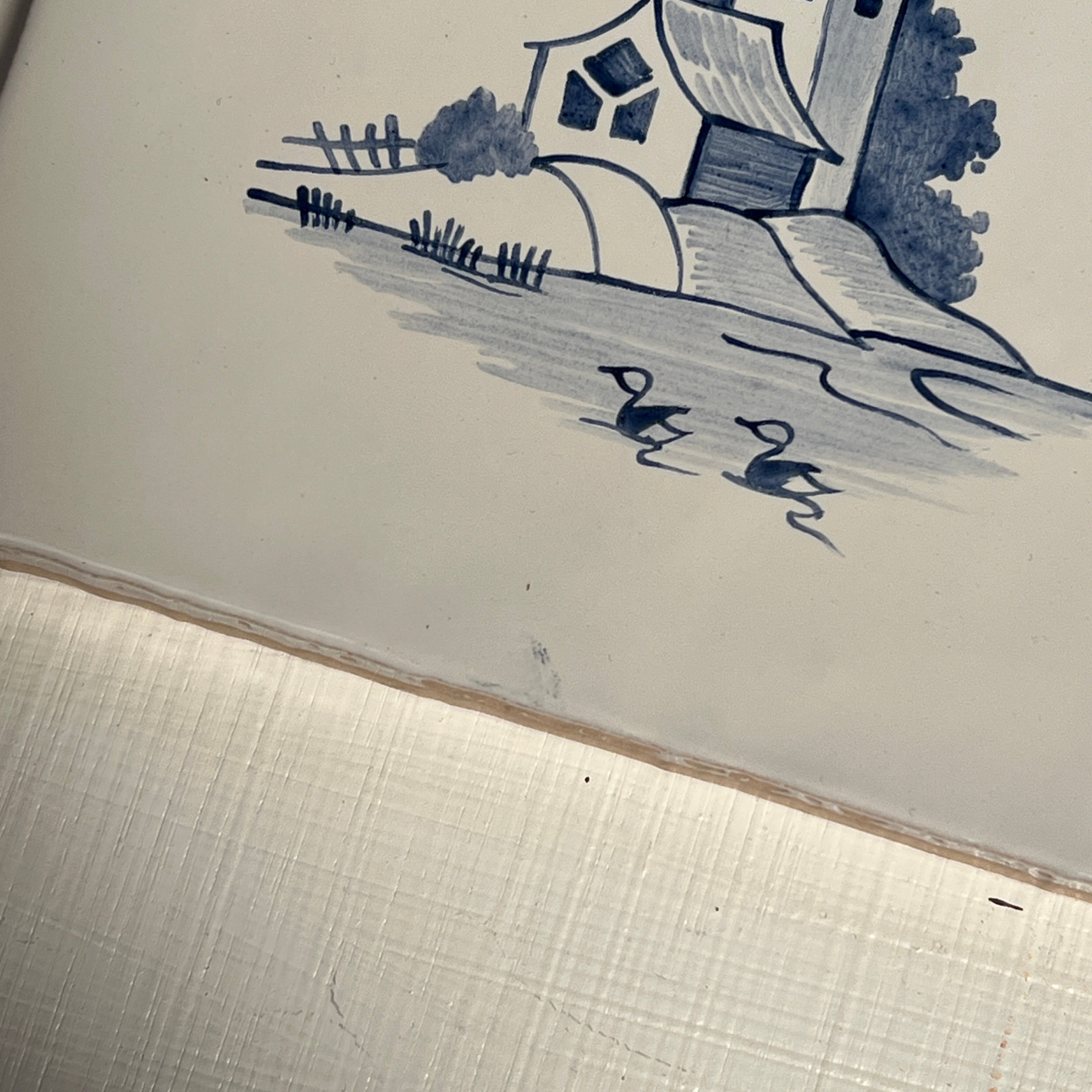 Seconds -  English Delft Chapel on English (No Corners)