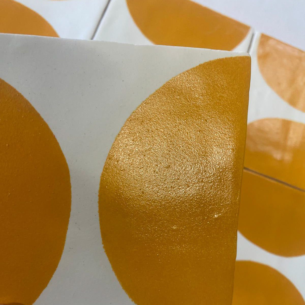 Seconds - Arc English Mustard on Chalk