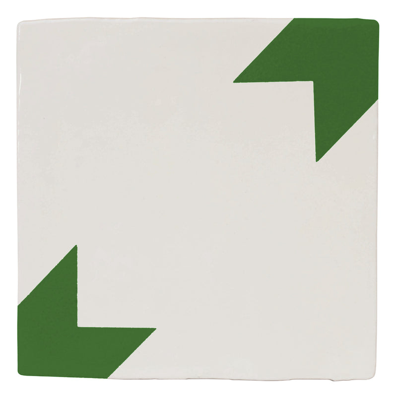 Stargazy tile in Clover green 