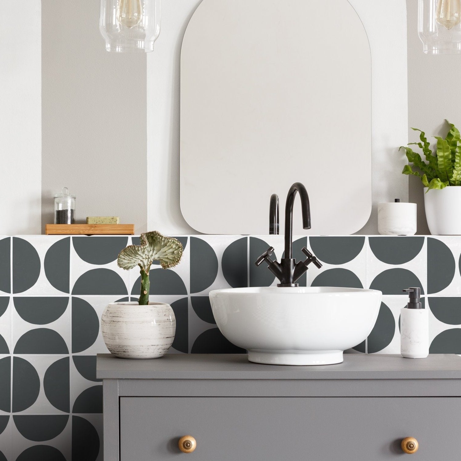 Arc Charcoal Bathroom Tile